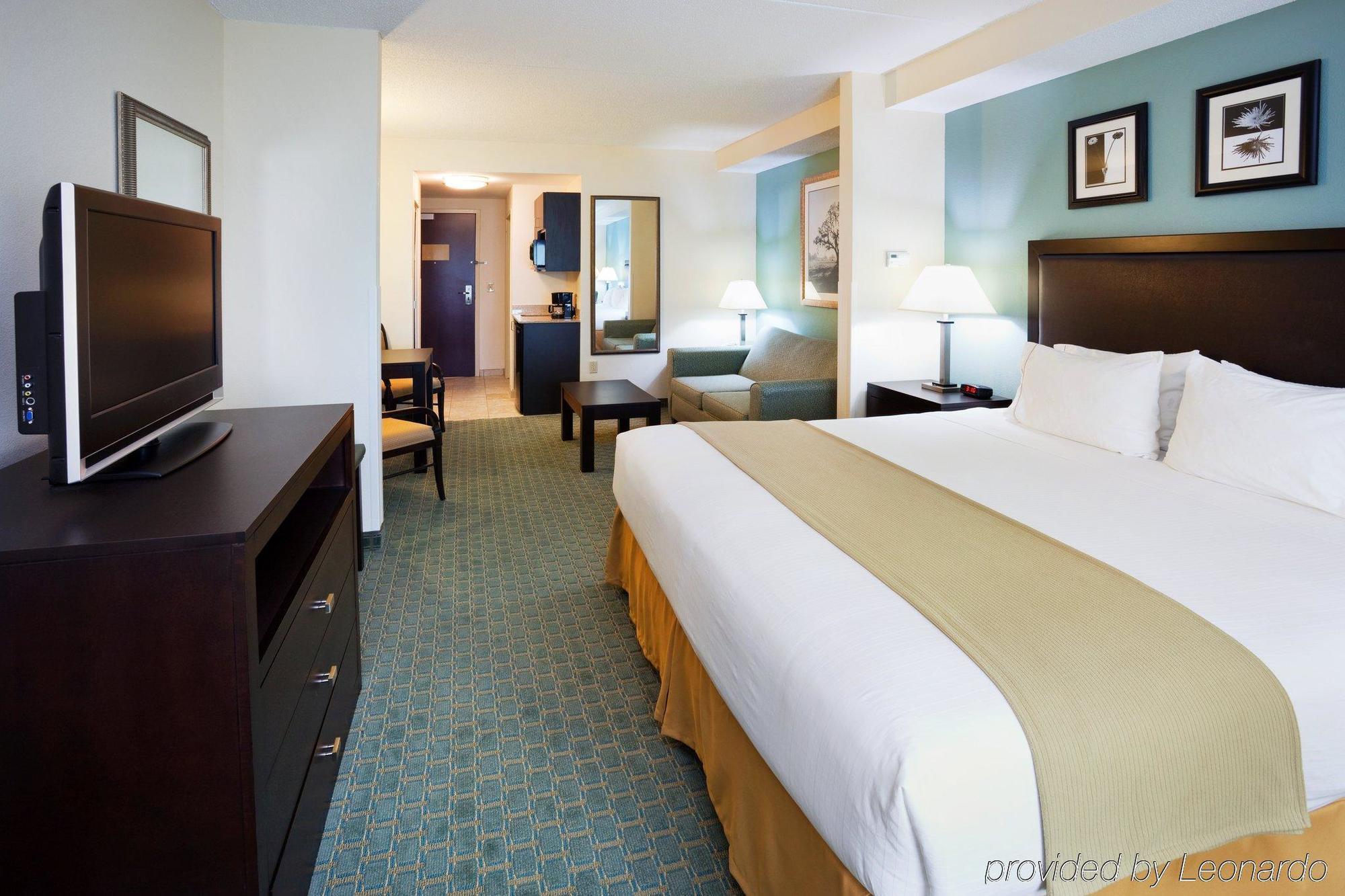Holiday Inn Express & Suites Lebanon-Nashville Area By Ihg Quarto foto