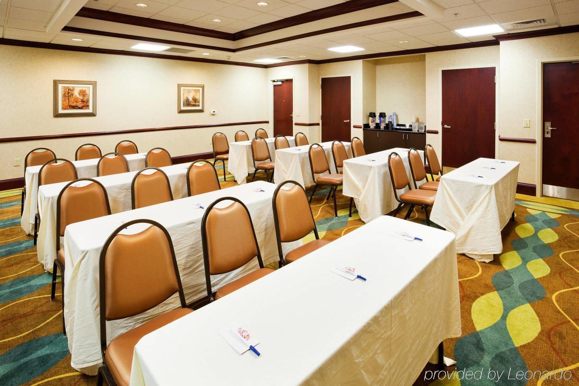 Holiday Inn Express & Suites Lebanon-Nashville Area By Ihg Facilidades foto